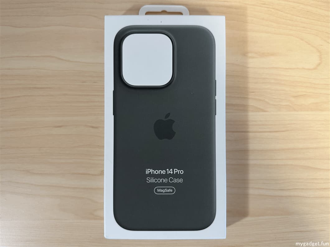 【レビュー】MagSafe対応iPhone 14 Proシリコンケース｜ディープパープル＋オリーブ【Apple純正スマホケース】